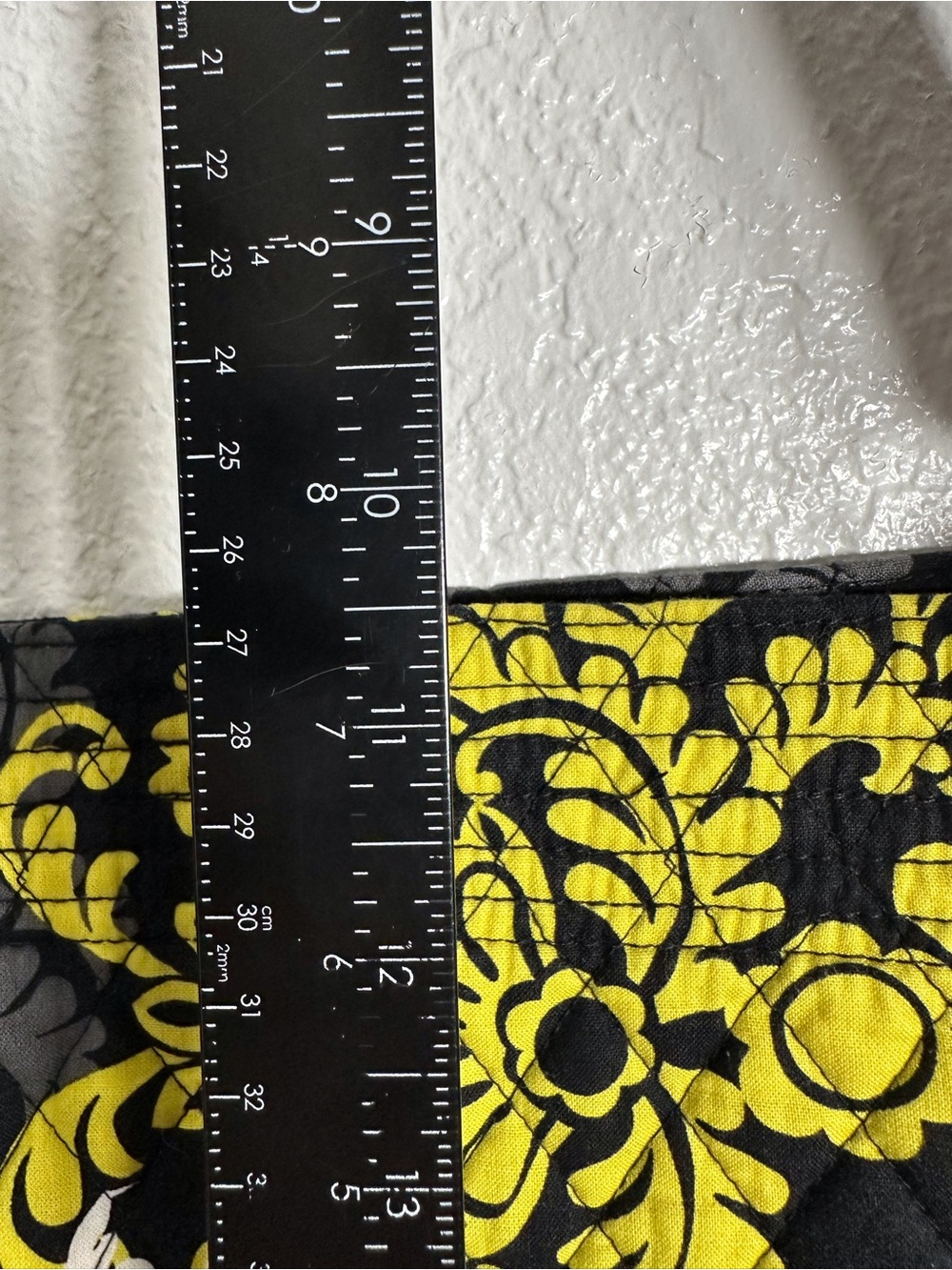 Vera Bradley Retired Baroque Pattern Shoulder Bag - Picture 15 of 15